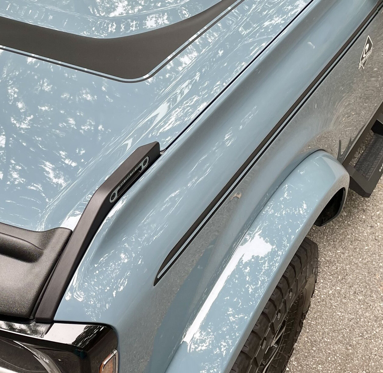 2021-up Ford Bronco UPPER Body Crease Heritage Style Stripe