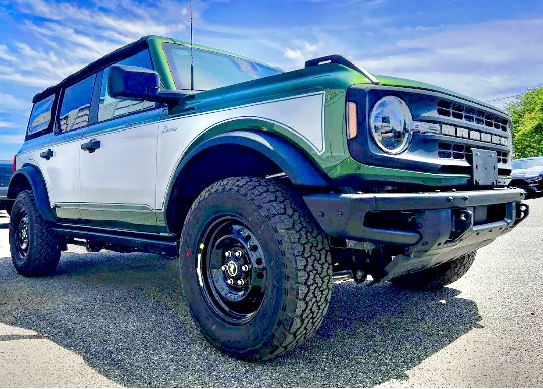 2021-up Ford Bronco Two Tone Center Body Graphics