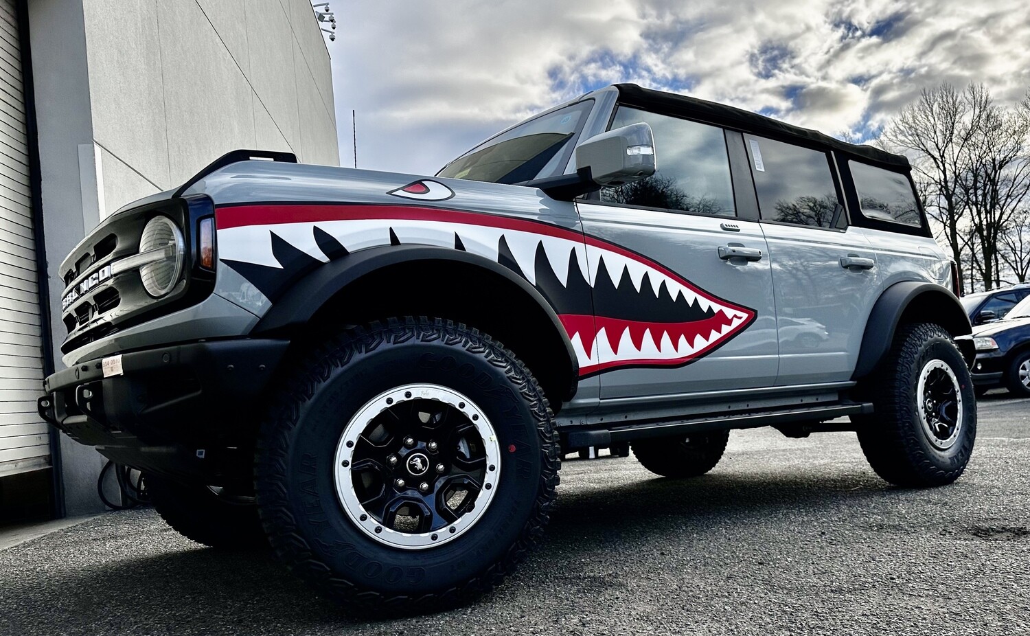 2021-up Ford Bronco "Flying Tigers" Curtiss P-40 Warhawk fighter plane style Shark Mouth Graphics