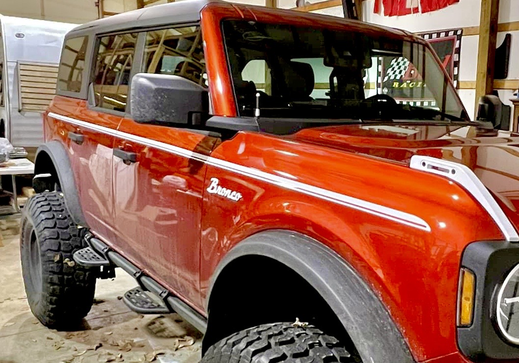 2021-up Ford Bronco UPPER Body Crease Heritage Style Stripe - Bild 34 von 156