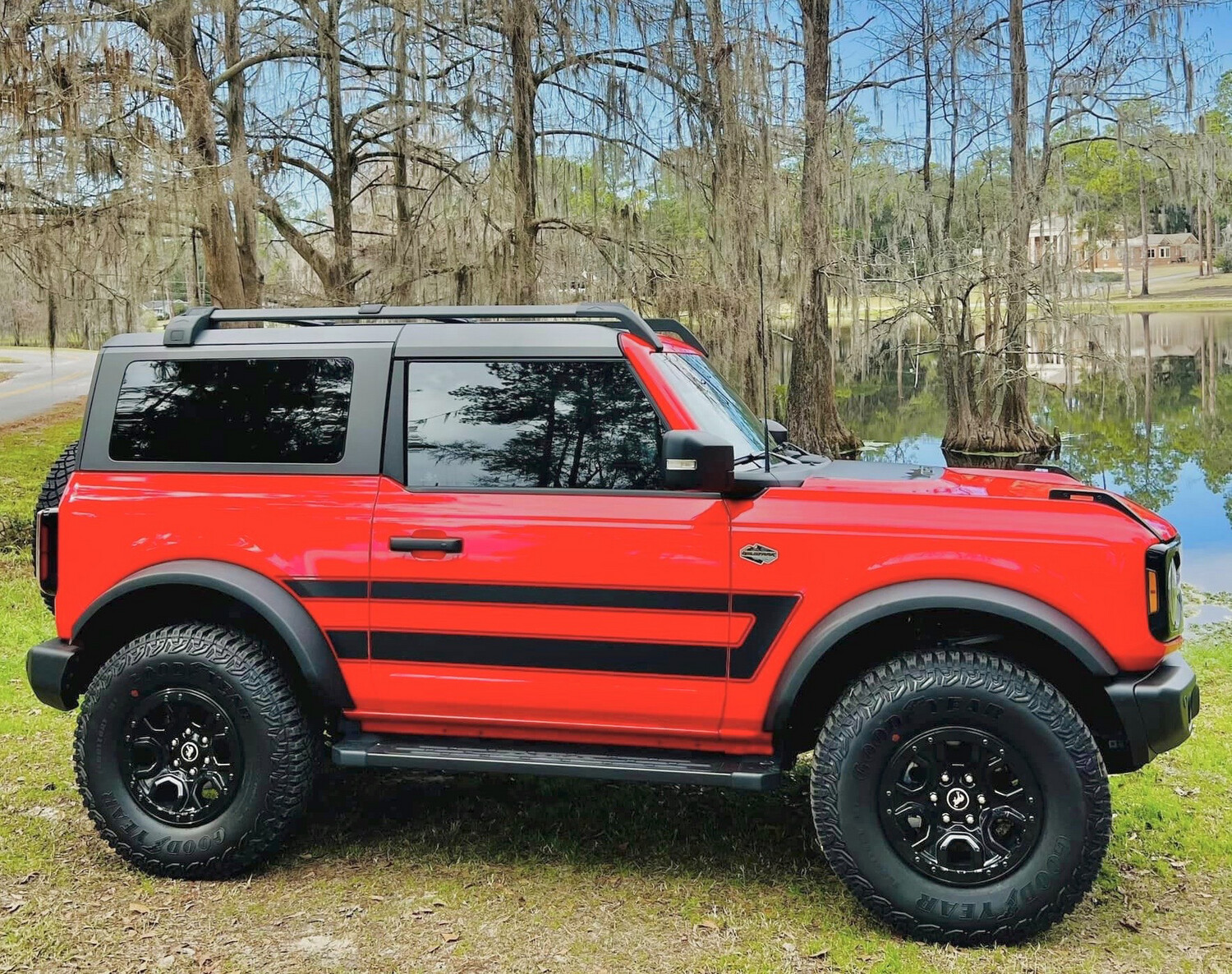 2021-up Ford Bronco Retro Explorer Style Side Graphics Kit