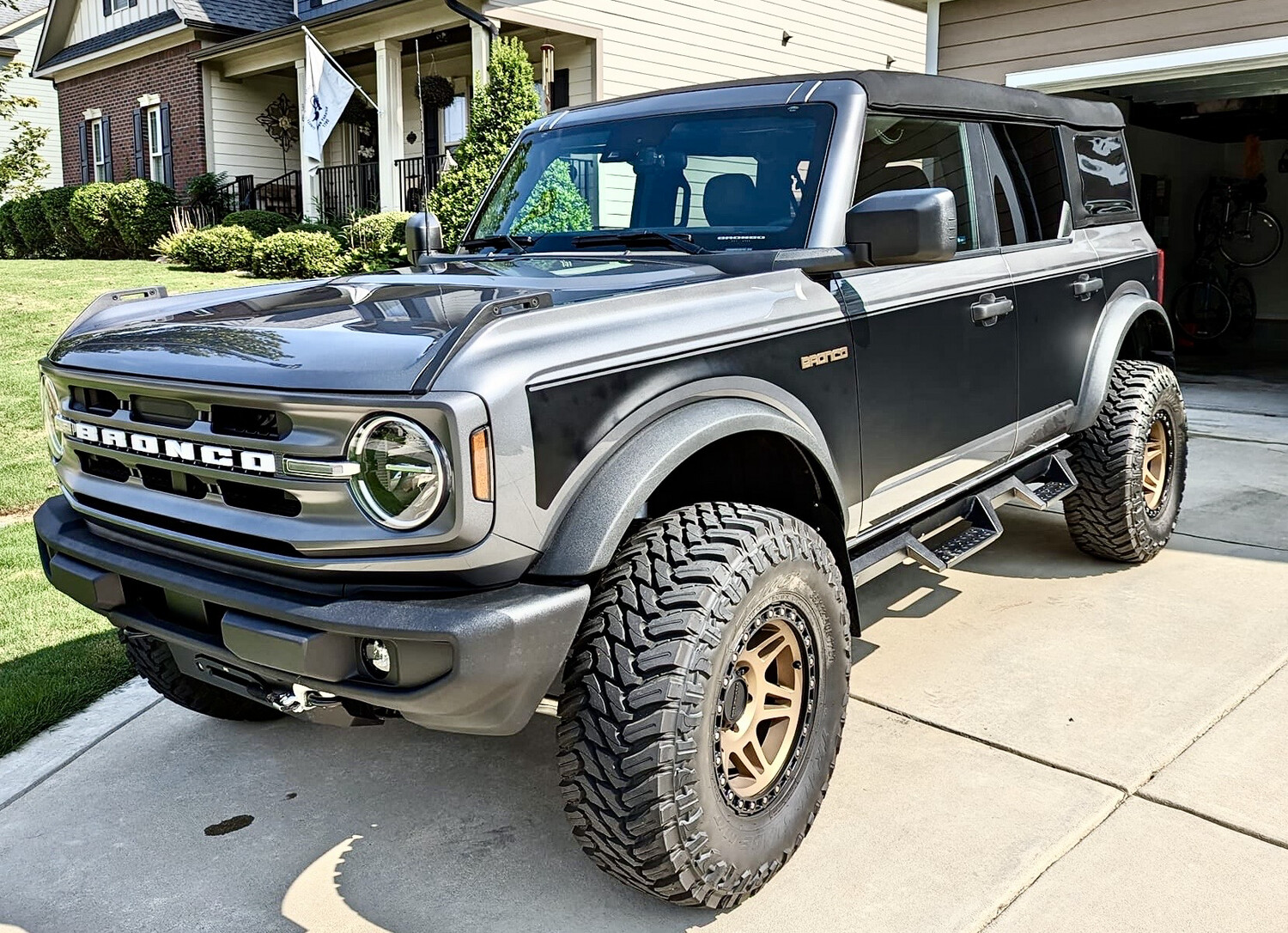 2021-up Ford Bronco Two Tone Center Body Graphics