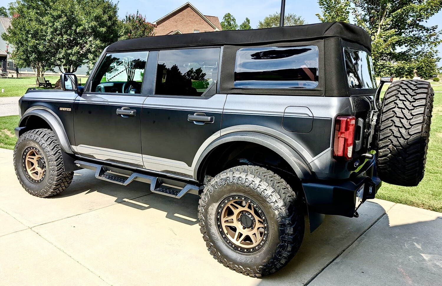 2021-up Ford Bronco Two Tone Center Body Graphics