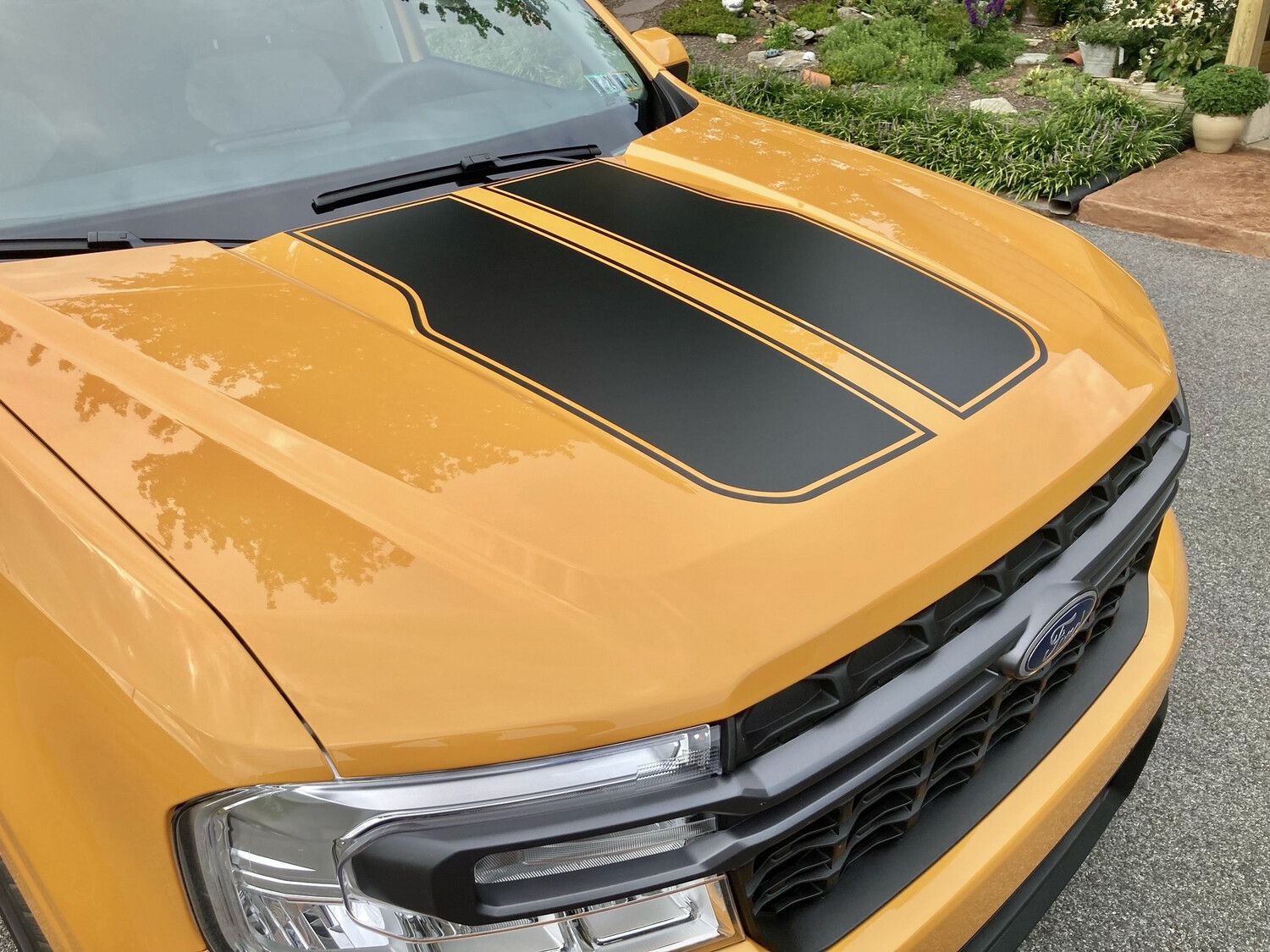 2022-UP Ford Maverick Large Hood Blackout Decal