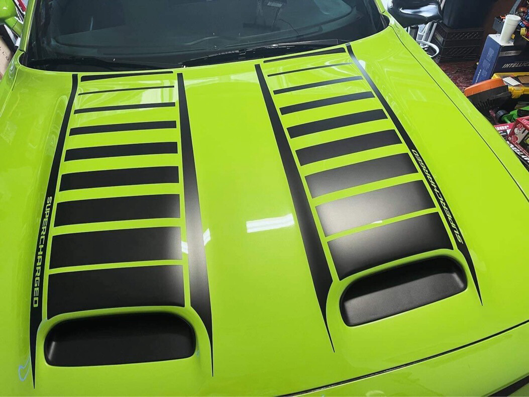 2019 - Up Dodge Challenger SRT Hellcat Dual Scoop Hood Top of Scoop Graphics