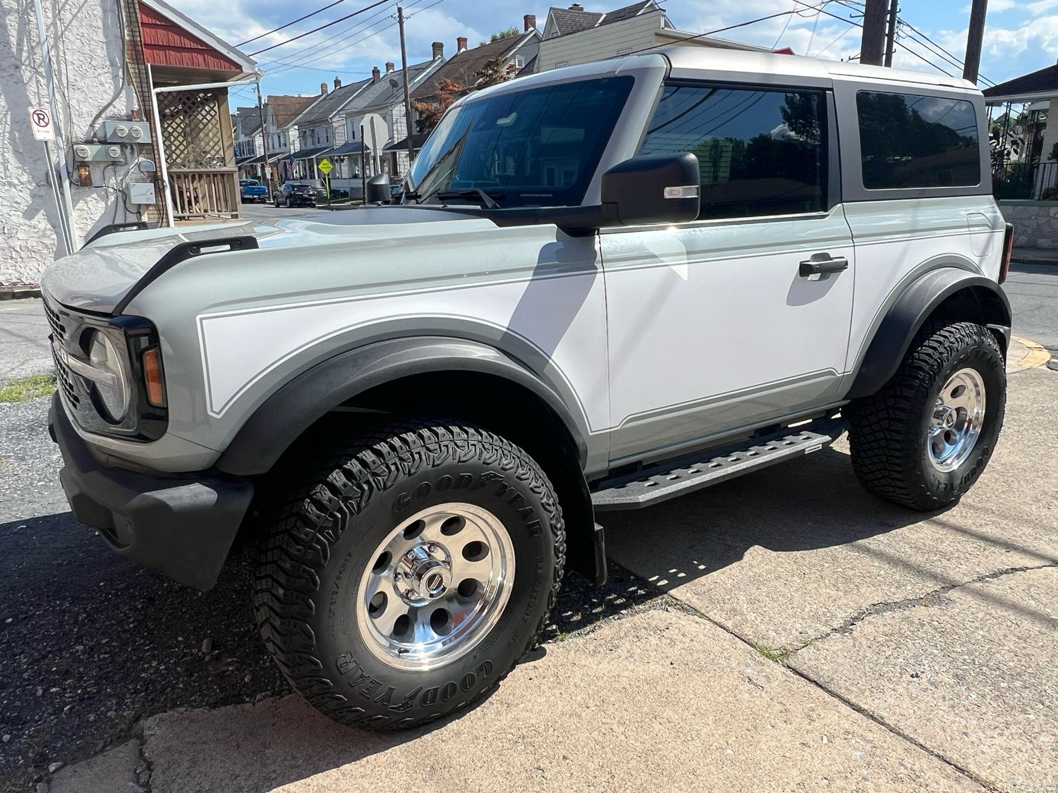 2021-up Ford Bronco Two Tone Center Body Graphics