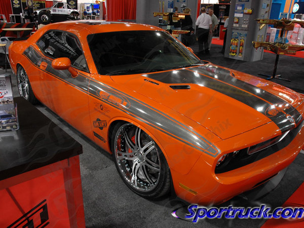 2008 - Up Dodge Challenger T/A Style Side Stripe Graphics Kit