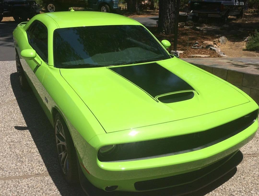 2015 - up Dodge Challenger SRT Hellcat Scat Pack RT GT Hood Blackout Graphics