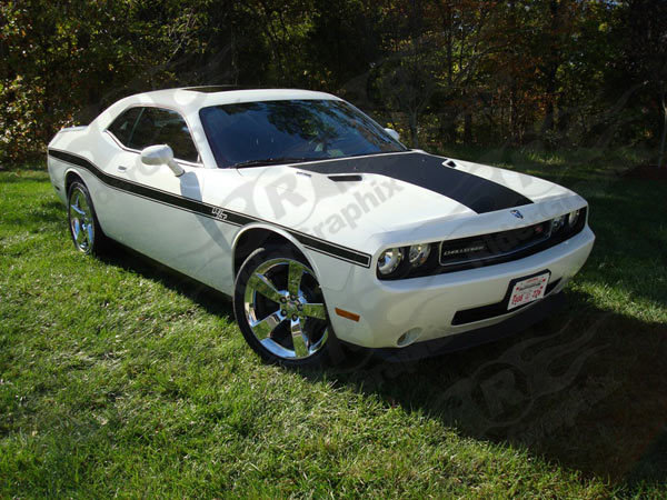 2008 - 2014 Challenger One Piece Retro Style Hood Decal