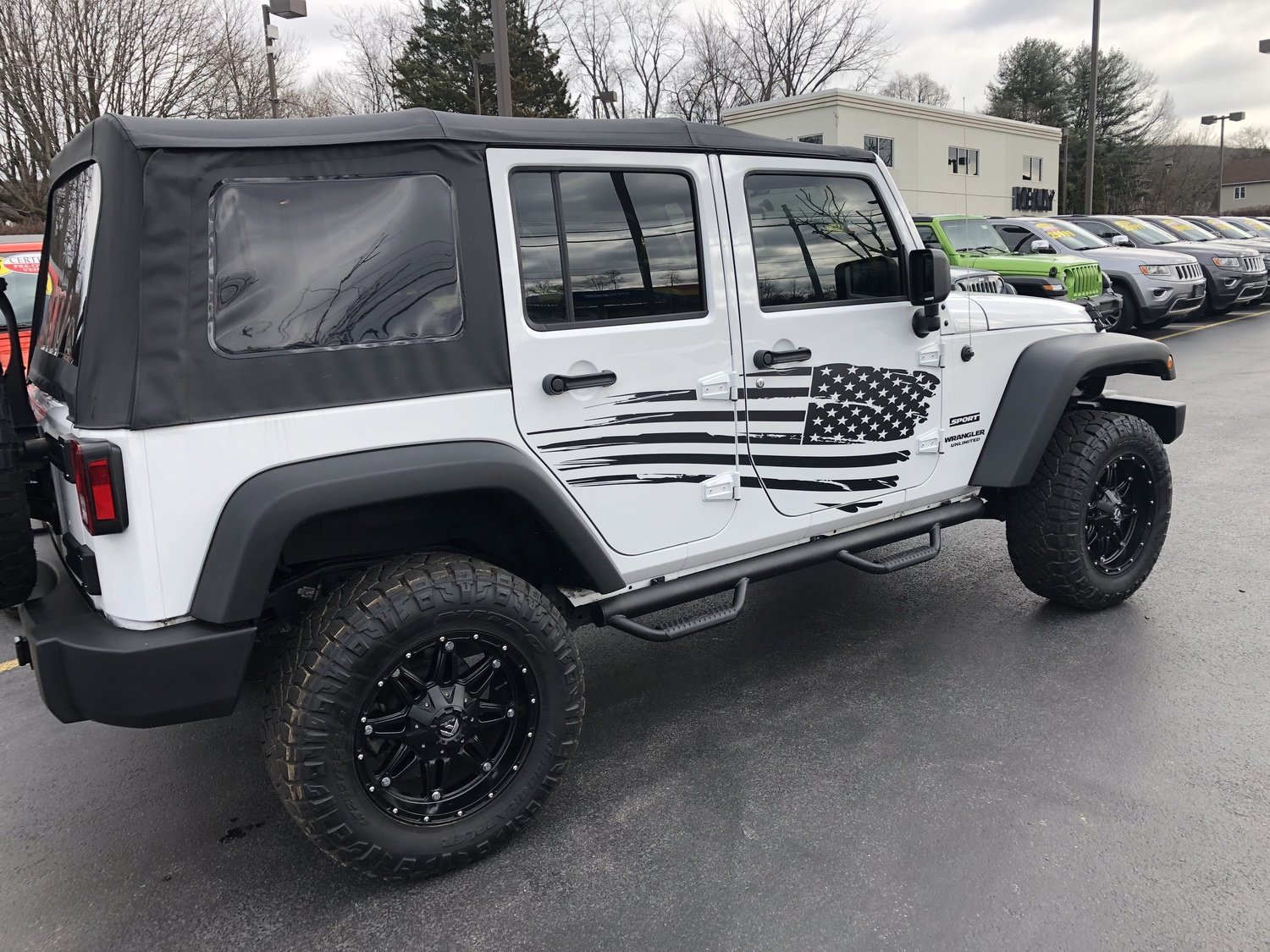 Jeep Gladiator JT Wrangler JK JKU JL JLU Large Tattered Flag Graphics