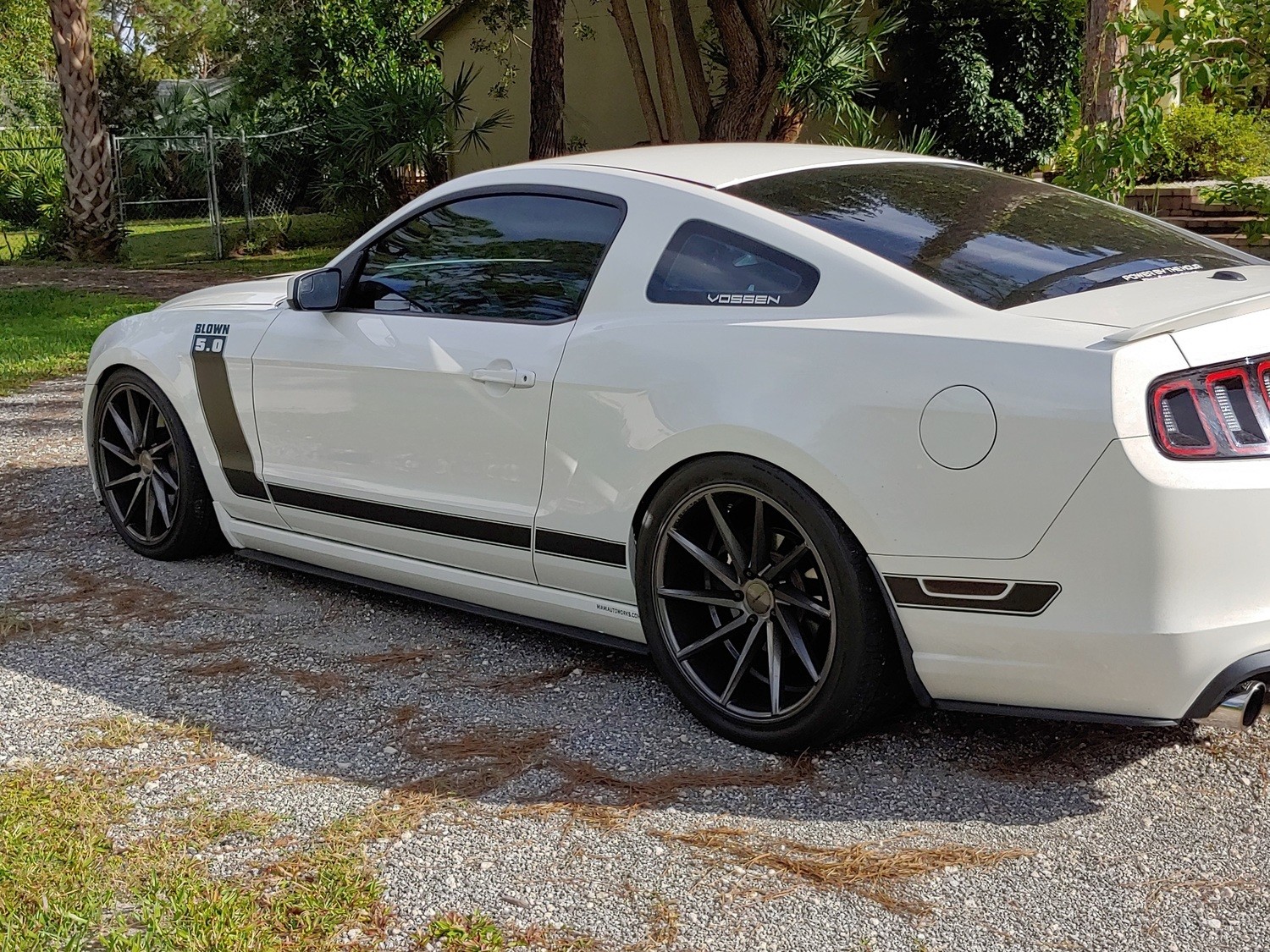 2010-2014 Mustang Boss Style Side Only Stripe Kit (Factory 2013 Style)