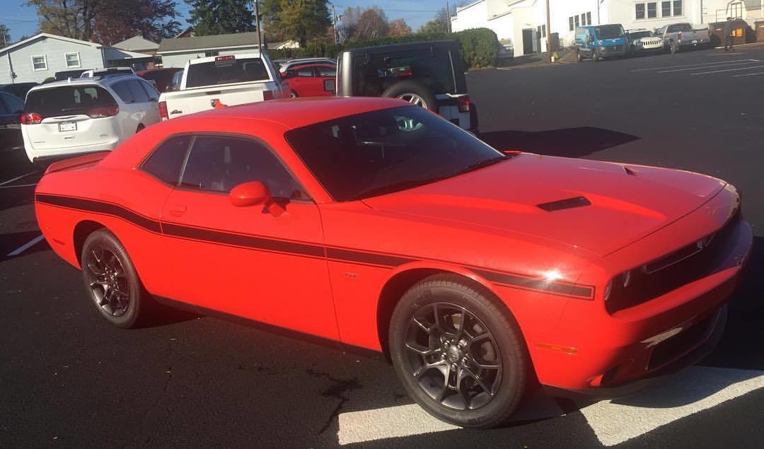 2008 - Up Dodge Challenger "1970 R/T Style" Full Length Lower Bodyline Side Stripe Kit