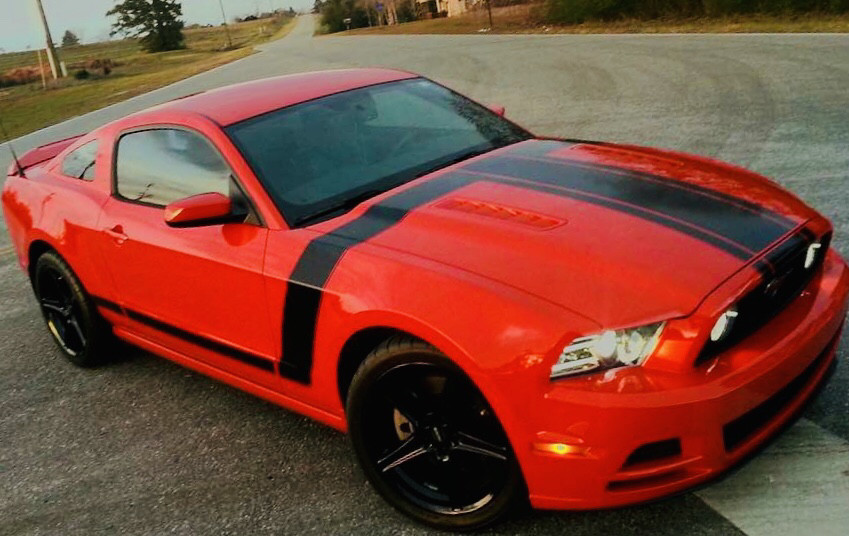 2013-2014 Mustang Boss Style Hood/Side Stripe Kit (Factory 2013 Style)
