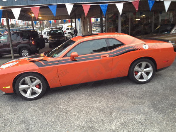 2008 - Up Dodge Challenger 71 RT Hood to Fender Style Side Stripes