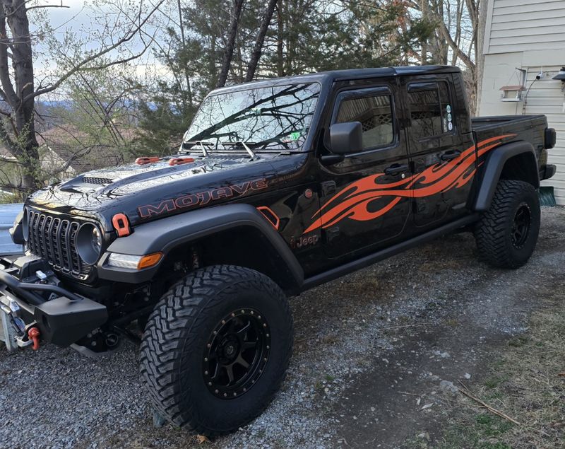 Jeep Gladiator JT Extra Large Side Tribal Style Vinyl Graphics