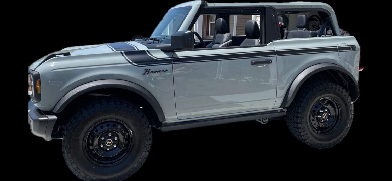 2021-up Ford Bronco Retro Special Decor Style Side/Hood Graphics Kit (Centered on Body Line)