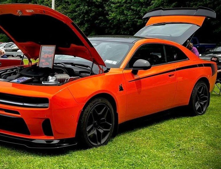 2024 &amp; Up  Dodge Charger 2 Door Long SEMA Concept Strobe Hockey Stripes