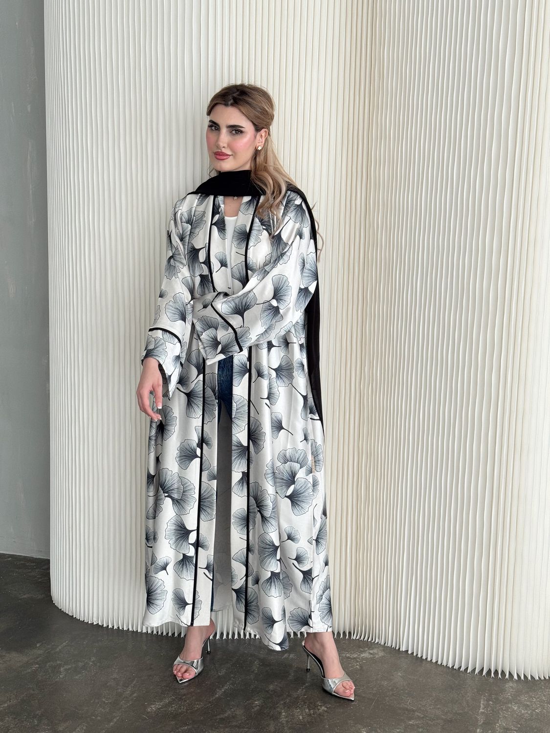 Floral Abaya With Scarf