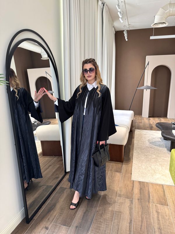Navy &amp; Black Jacquard Abaya – Effortless Elegance