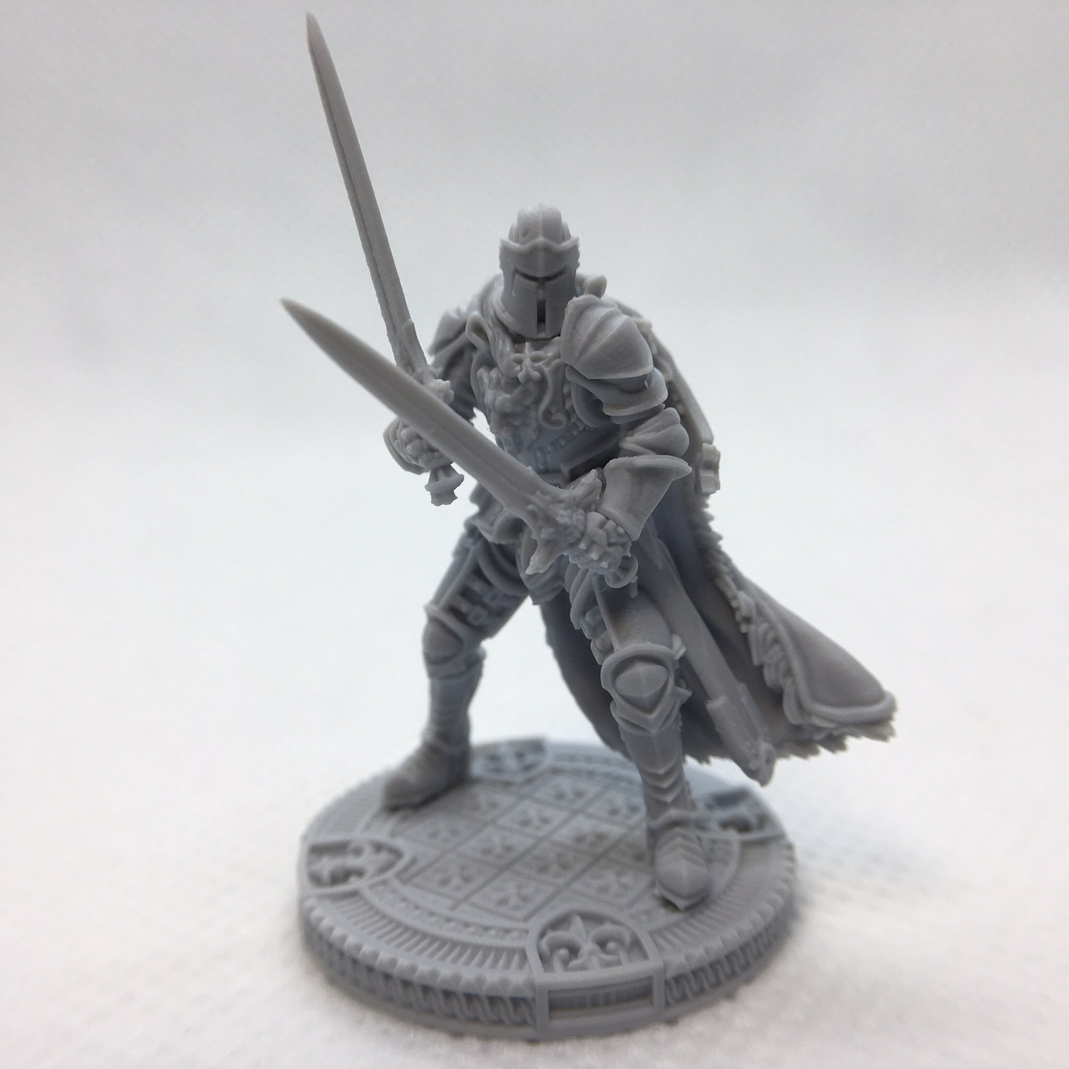 Royal Knight 28mm