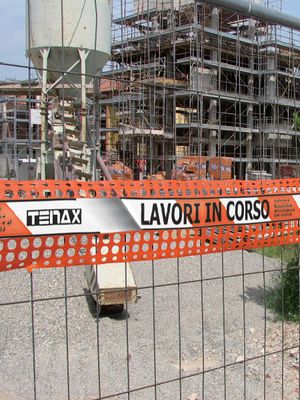 Banda recinzione per cantiere