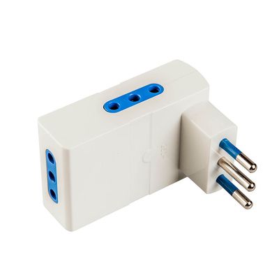 ADATTATORE SALVASPAZIO C/SPINA 10A 2P+T  3 PRESE 10A 2P+T