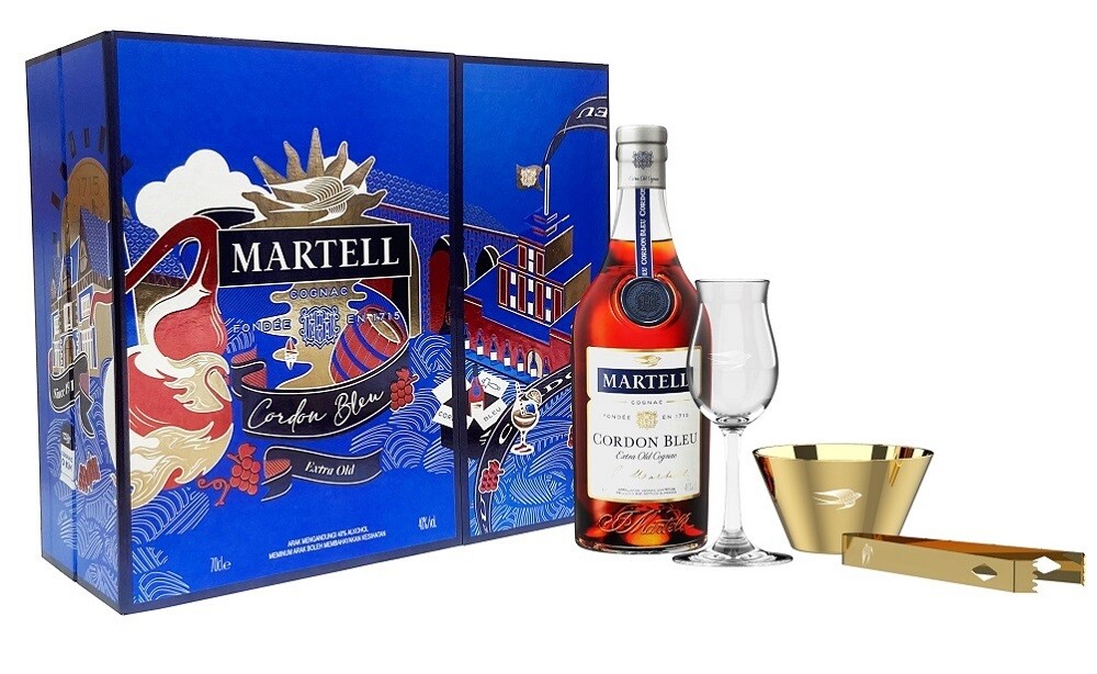 Martell 'Cordon Bleu' Cognac (Limited Edition Gift Pack with Cocktail Kit)