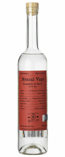 Mezcal Vago Ensemble En Barro Tio Rey (107-pf)- 750ml Mezcal Vago Ensemble En Barro Tio Rey (107-pf)- 750ml
