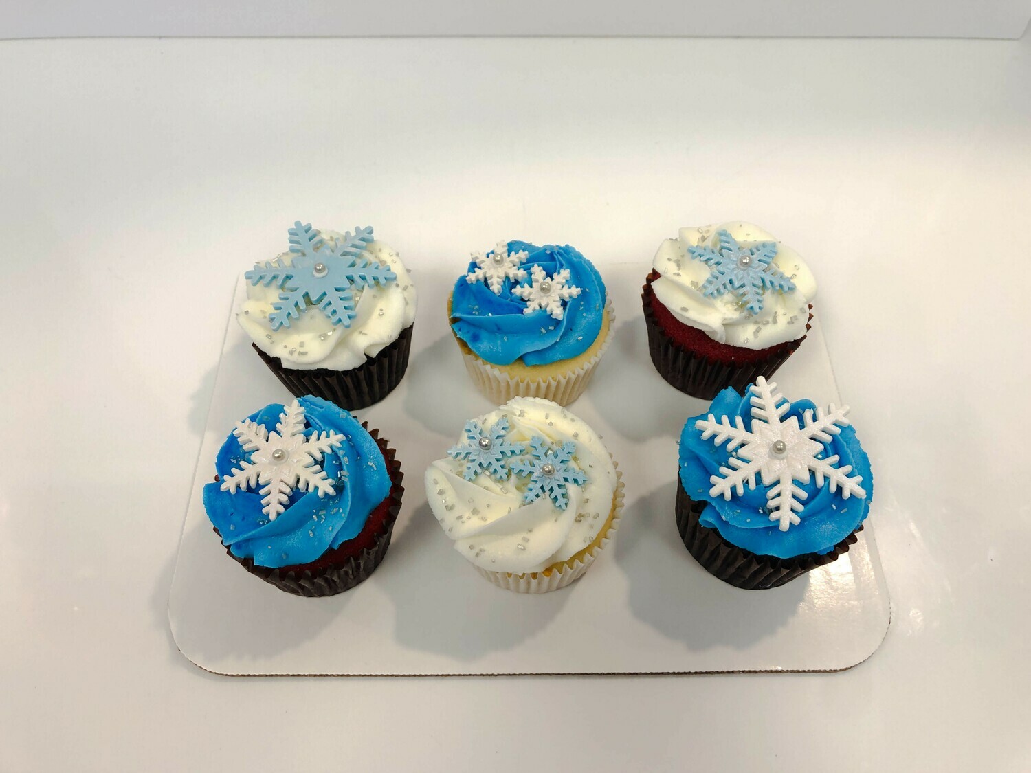 Snowflake 6 Pack Cupcakes
