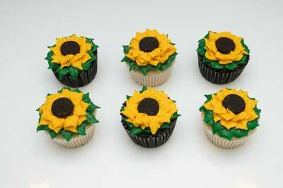 SunFlower Decorated Cupcakes