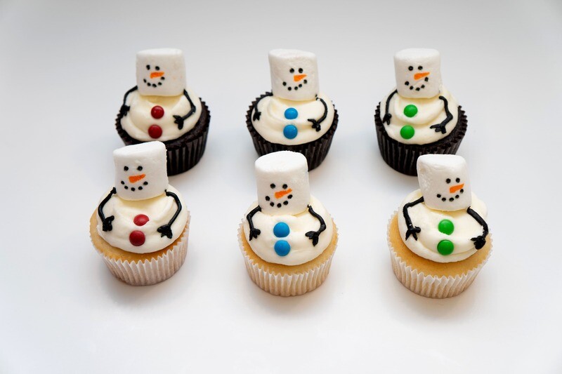 Snowmen Cupcakes