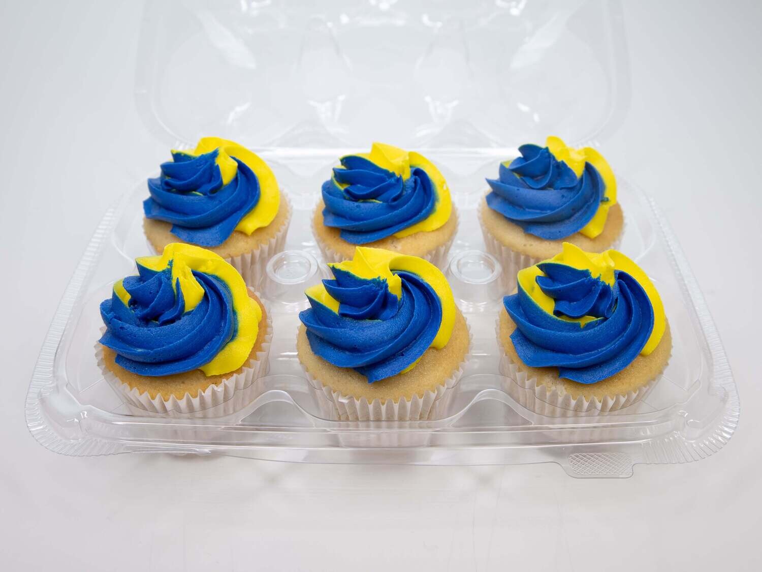 Ukraine Cupcakes