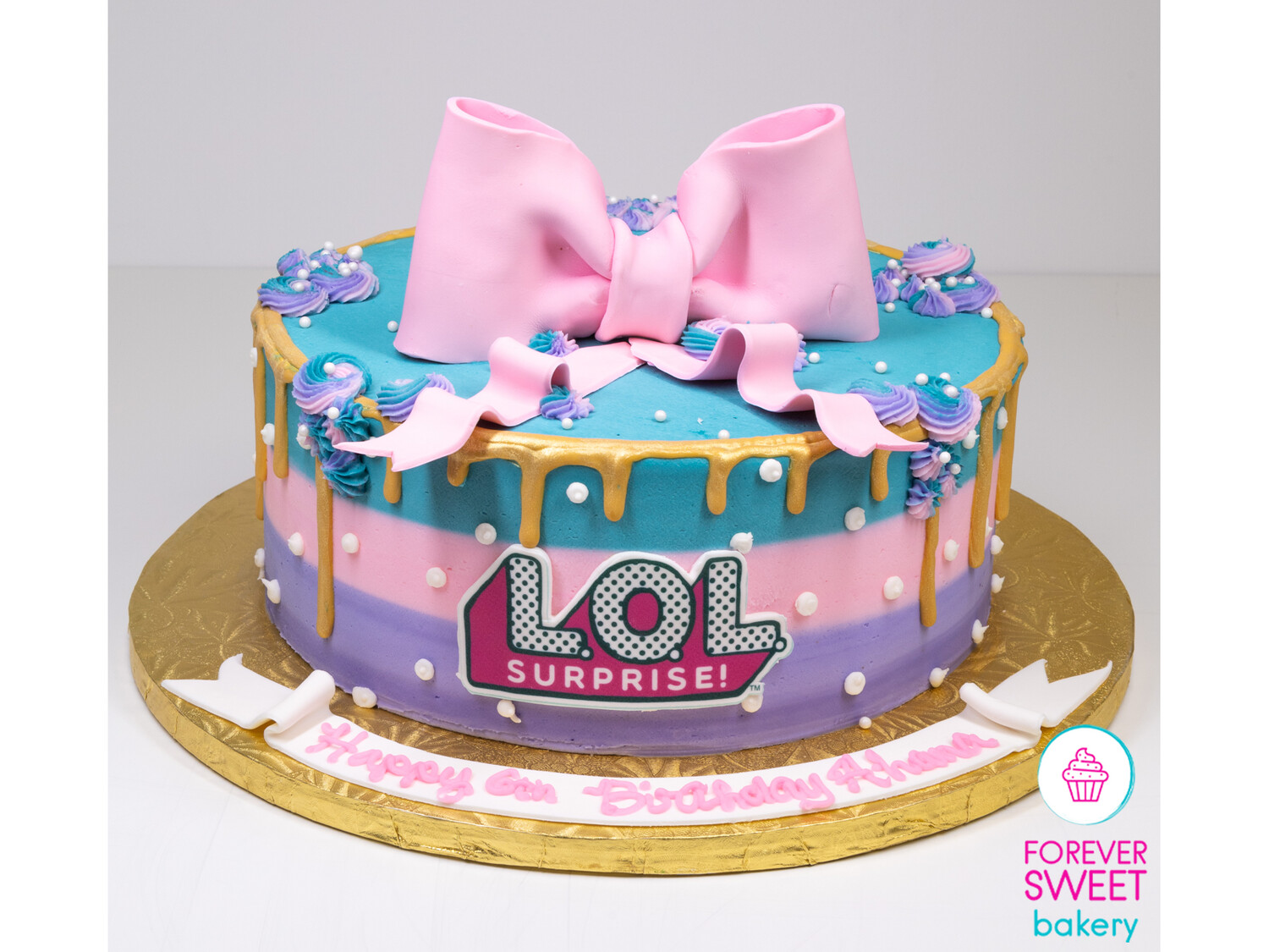 LOL Surprise Drip & Bow Cake