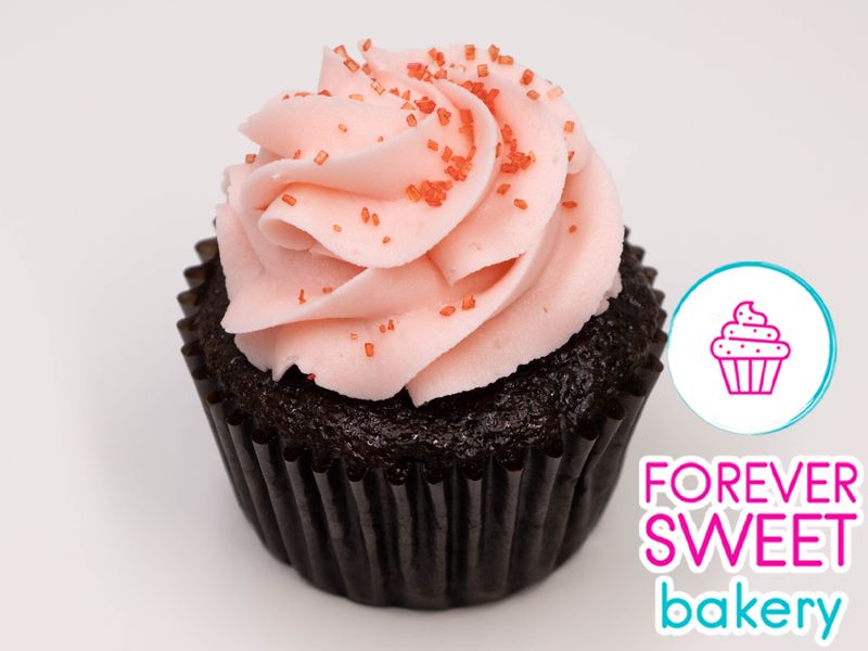 Chocolate Strawberry Cupcake