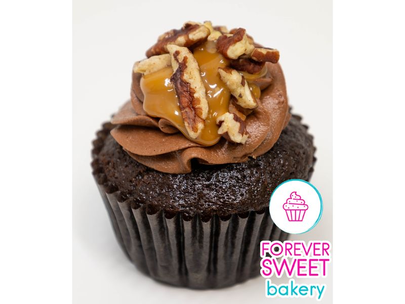 Chocolate Turtle Cupcake