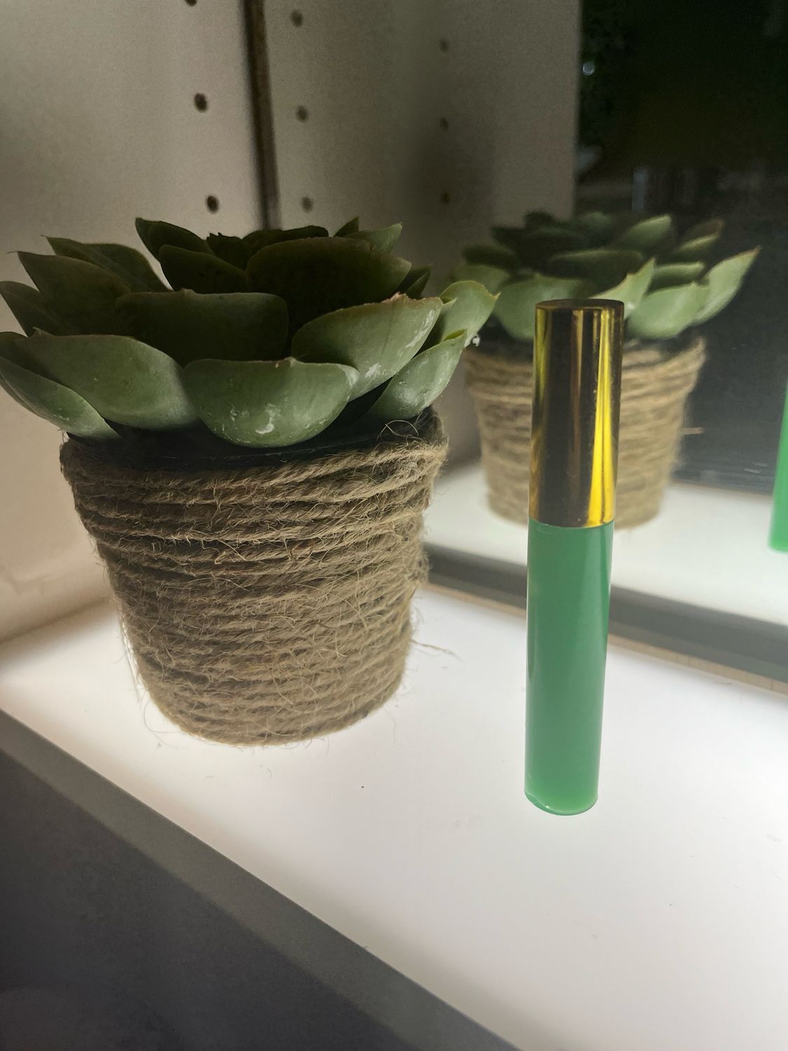 Spearmint Lip Glaze