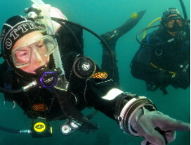 PADI Drysuit Diver Manual