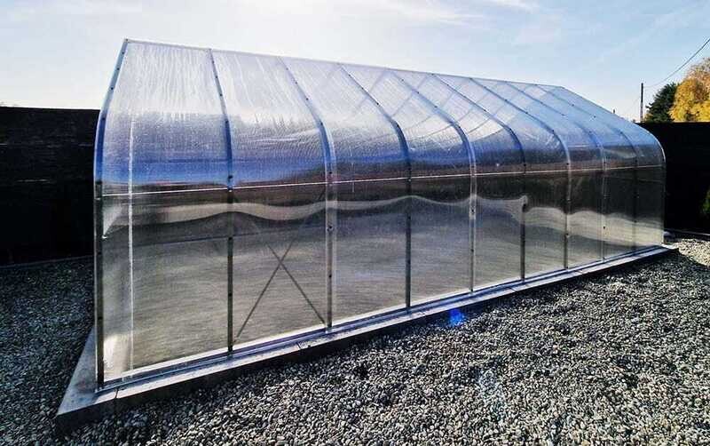 Polikarbonat rastlinjak POMIDOR PREMIUM PLUS - 3 m x 4/6 m - ANTRACIT KONSTRUKCIJA