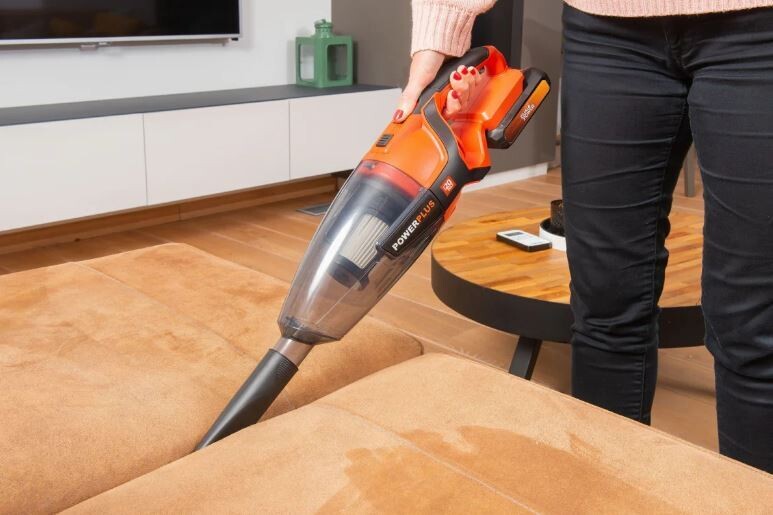 Ročni sesalnik Powerplus POWDP6030 20V (brez AKU)