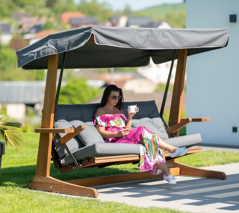Lesena gugalnica Sia | antracit | 120x236x190 cm