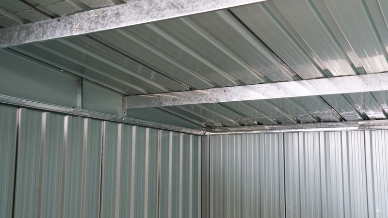 ​Vrtna kovinska hiška-uta-lopa 5,6 m² – 2,39 m x 2,36 m - ANTRACIT