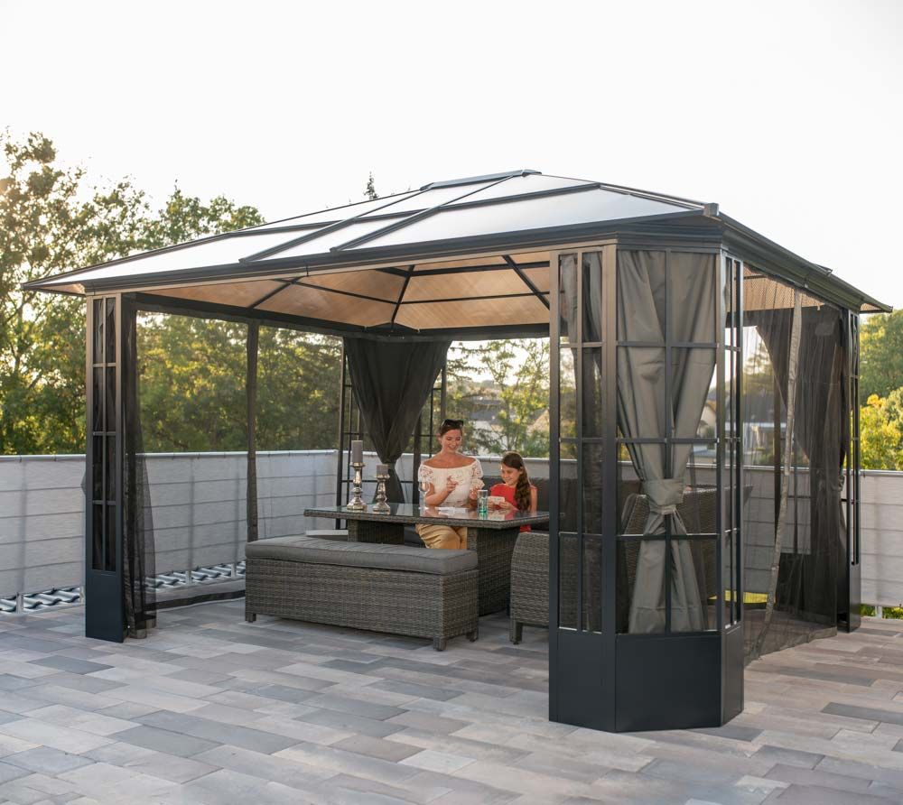 Aluminijasti paviljon Savino - vklj. z mrežo proti komarjem | 338 x 397 x 280 cm |