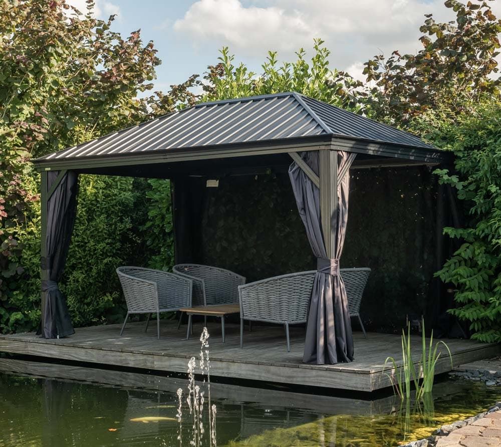 Aluminijasti paviljon Marsala - vklj. z mrežo proti komarjem | 298 x 423 x 278 cm |