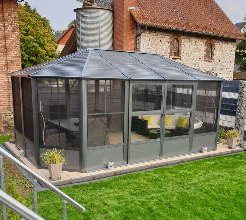 Aluminijasti paviljon Charleston | 384 x 594 x 281 cm |