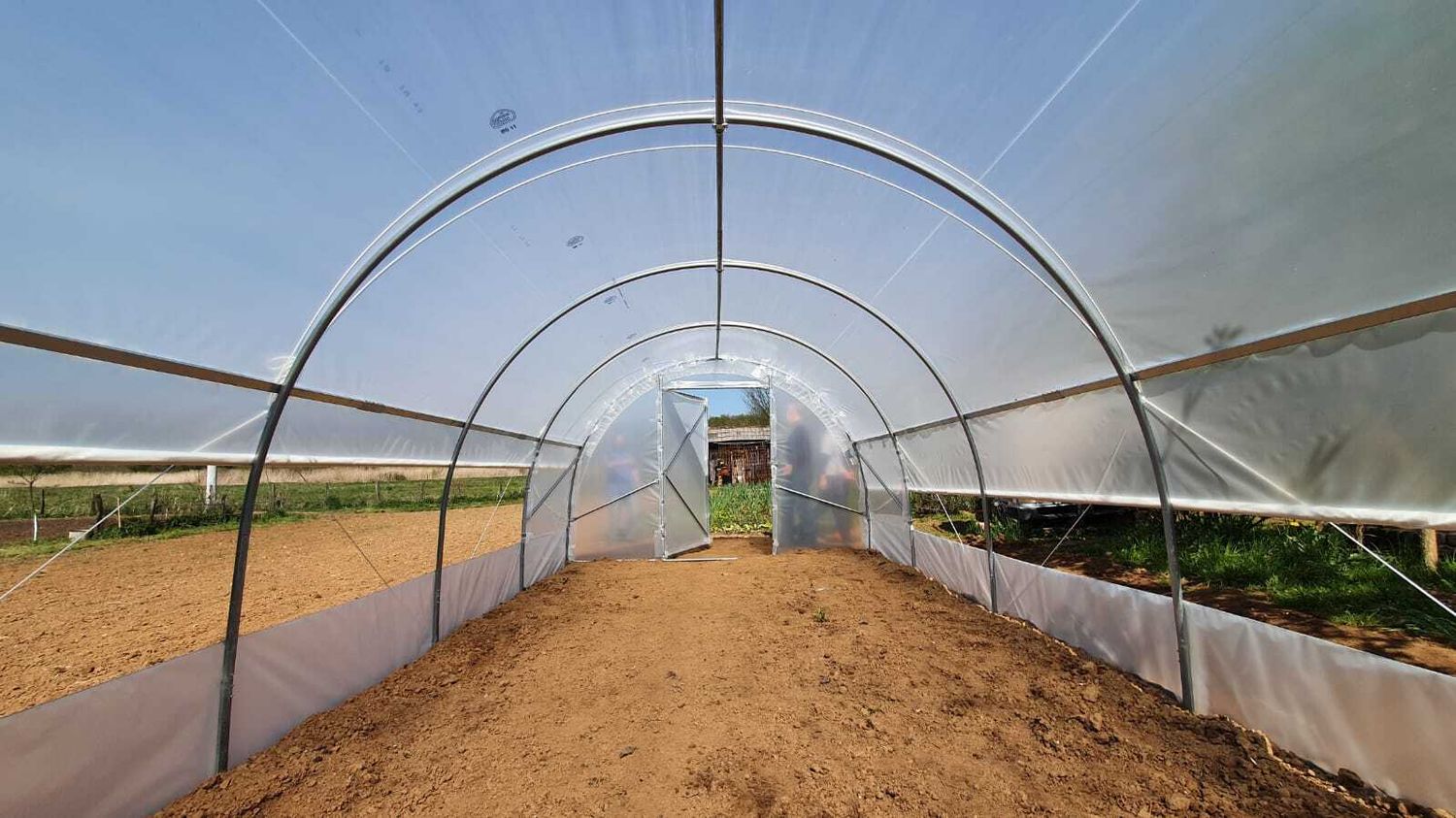 TOP Rastlinjak HOBBY/PROFI TUNNEL 3,0 m širine + STRANSKO ODPIRANJE