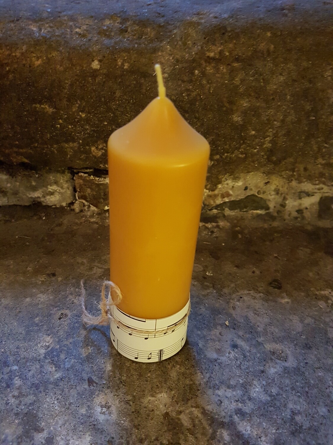 Bienenwachskerze
