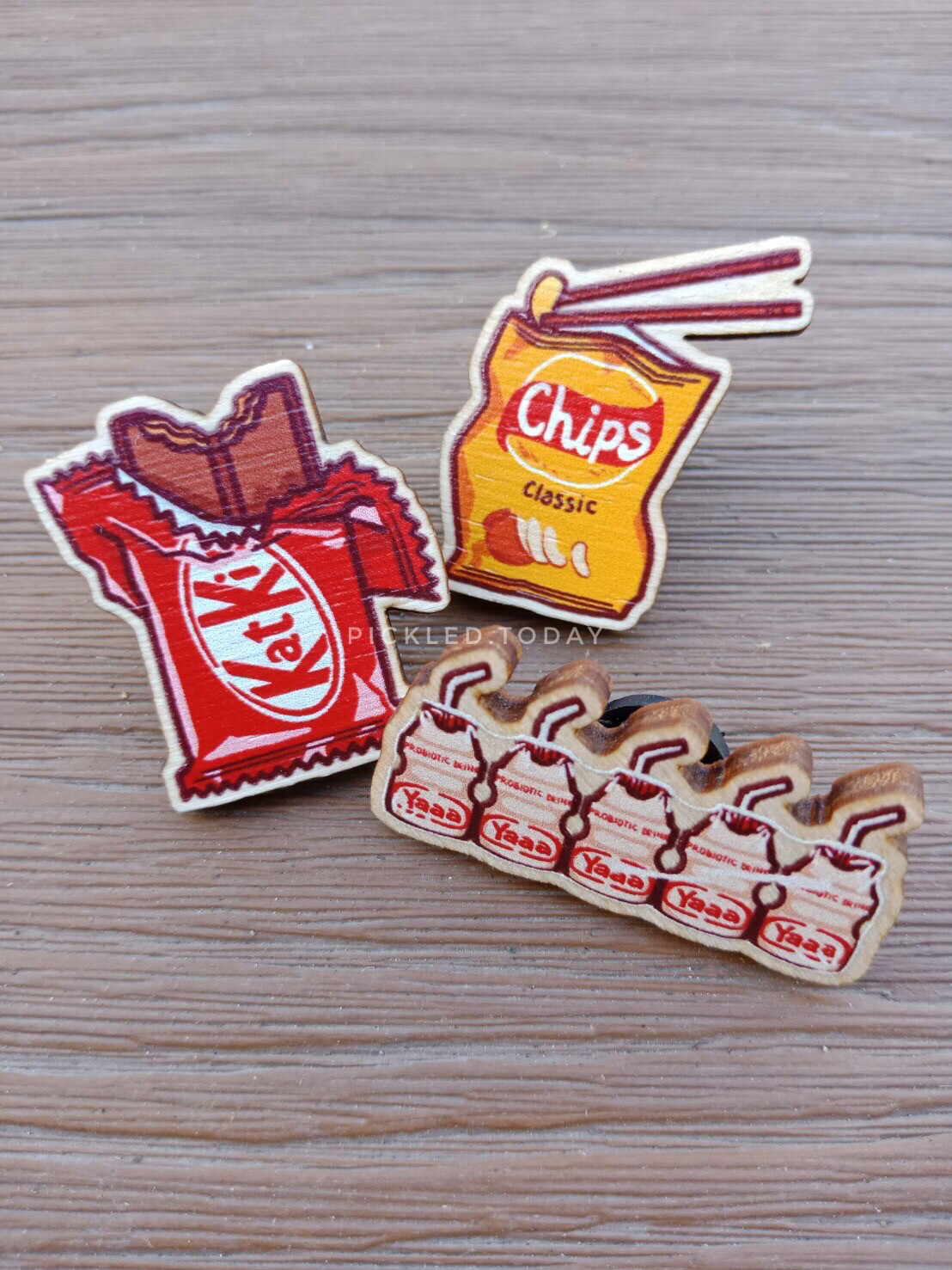 Snack Time - Wooden Pin