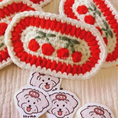 SVT Cherry Kkuma Crochet Hairclip