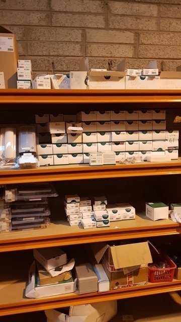 Lot 61 - Elvex Components