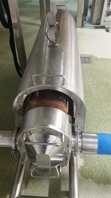 LOT 100 PUMP